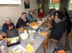 Le petit déjeuner et mise des montres à l‘heure d‘été